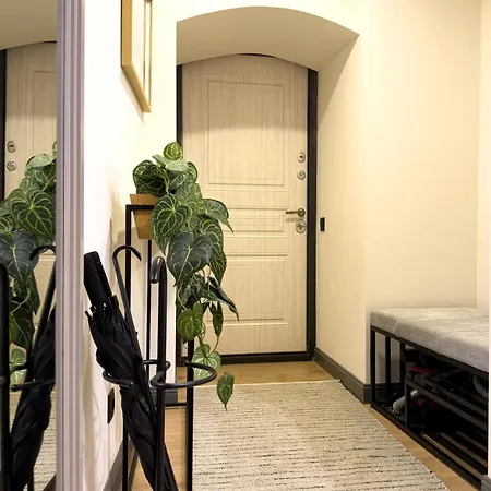 Cozy And Quiet With Free Parking In Heart Of Appartement *